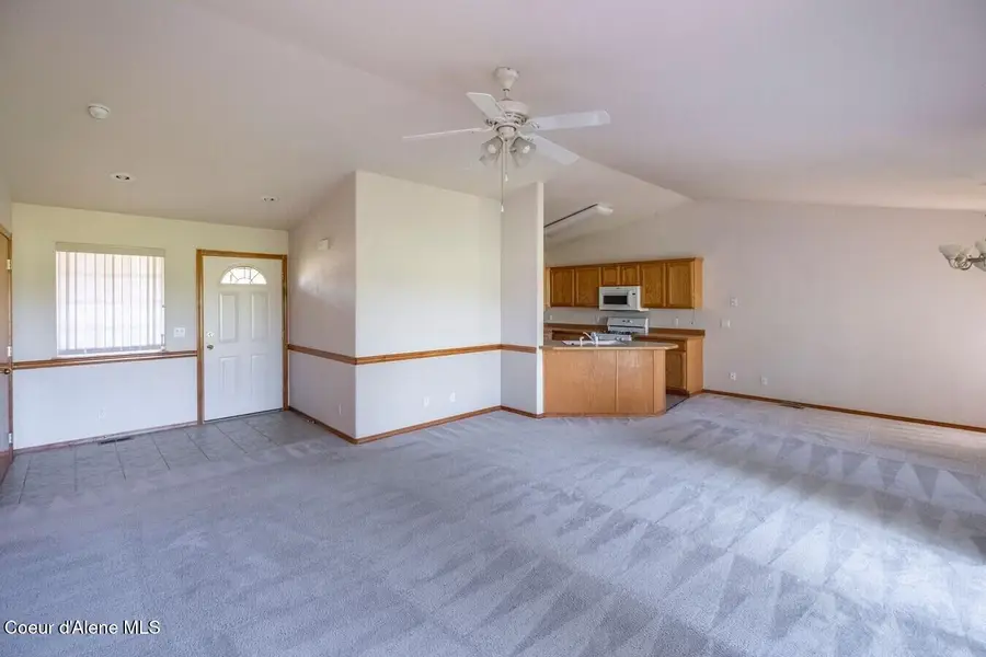 645 E Bogie Dr, Post Falls, ID 83854 - #3