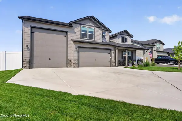 11289 N Simmons LN, Rathdrum, ID 83858