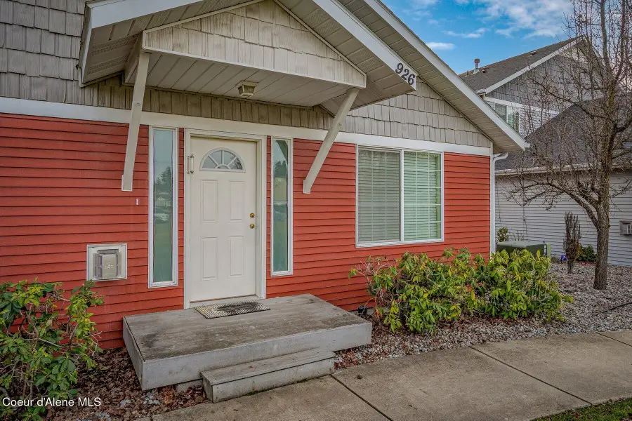 926 N GOLDENROD CT, Post Falls, ID 83854 - Image #2