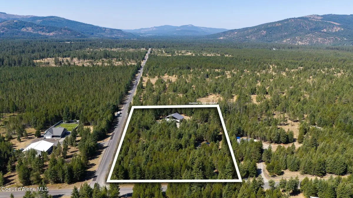 1037 Peregrine RD, Spirit Lake, ID 83869 - #1