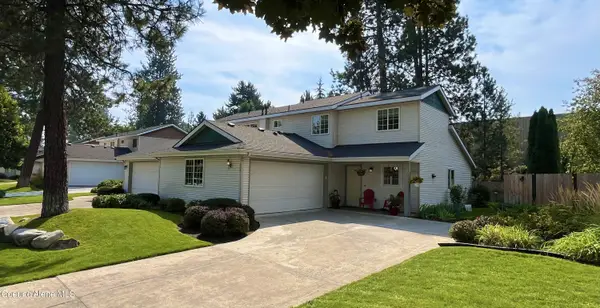 302 E Knotty Pine LN, Coeur d'Alene, ID 83815