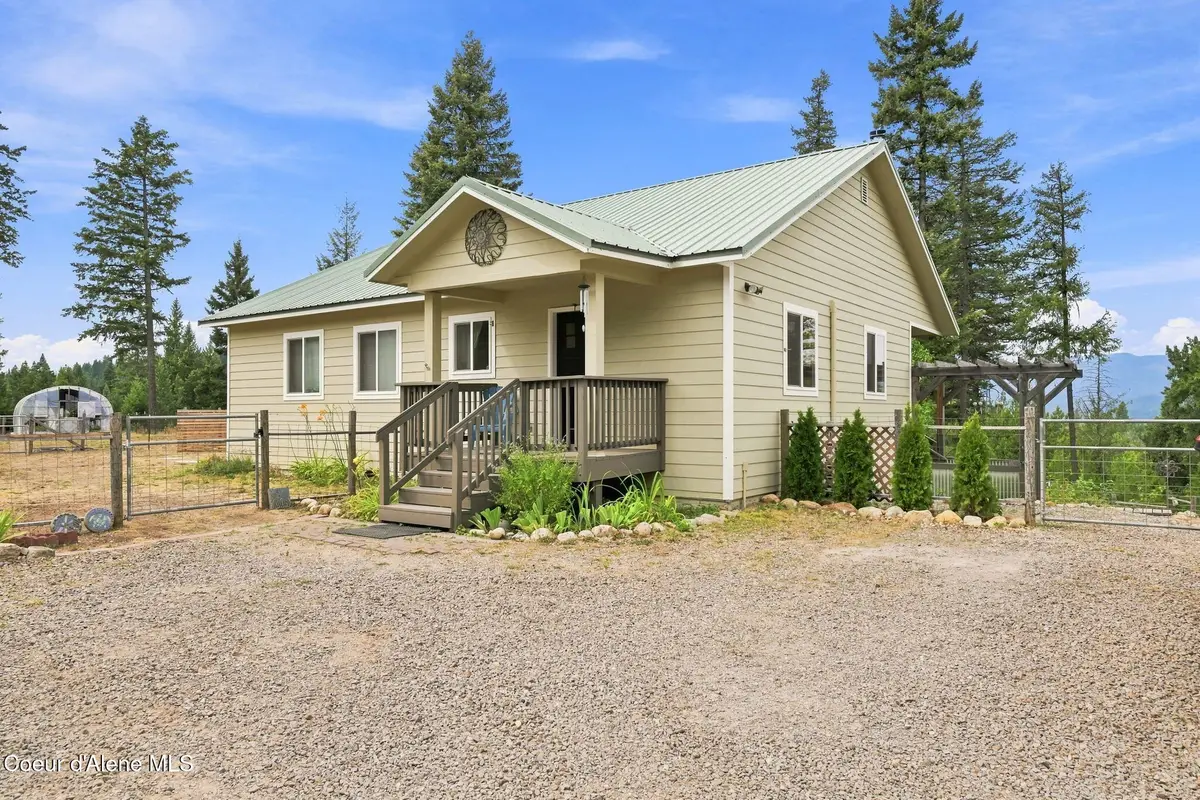 1576 Sunrise Hill Ln, Newport, WA 99156 - #1