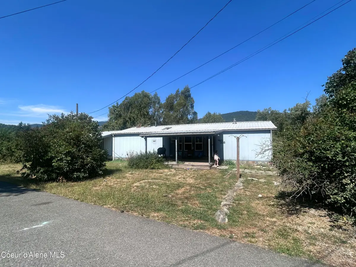 42825 Silver Valley Rd, Kingston, ID 83839 - #1