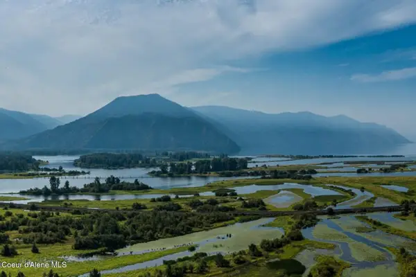 52325 Highway 200, Clark Fork, ID 83811