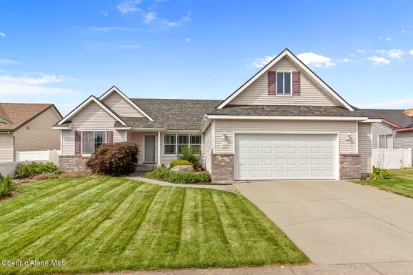 1085 N Whidbey LN, Post Falls, ID 83854