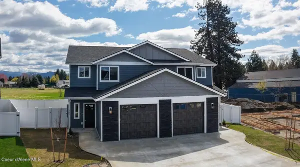 188 E LOBO LOOP, Hayden, ID 83835