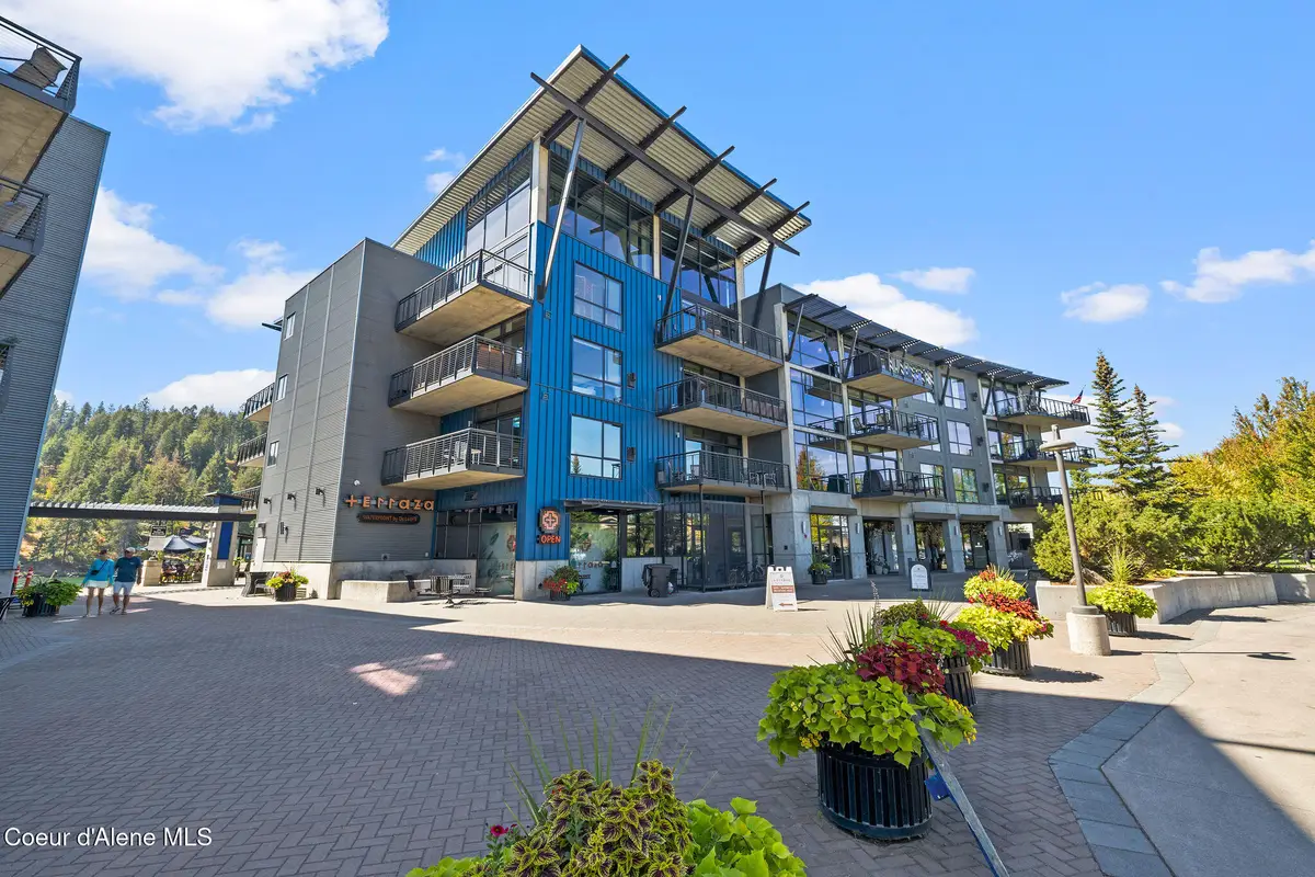 1950 W Bellerive Ln #UNIT 211, Coeur Dalene, ID 83814 - #1