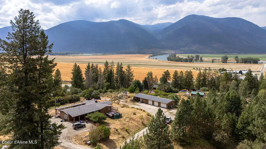 202 Marydel LN, Bonners Ferry, ID 83805 - #1
