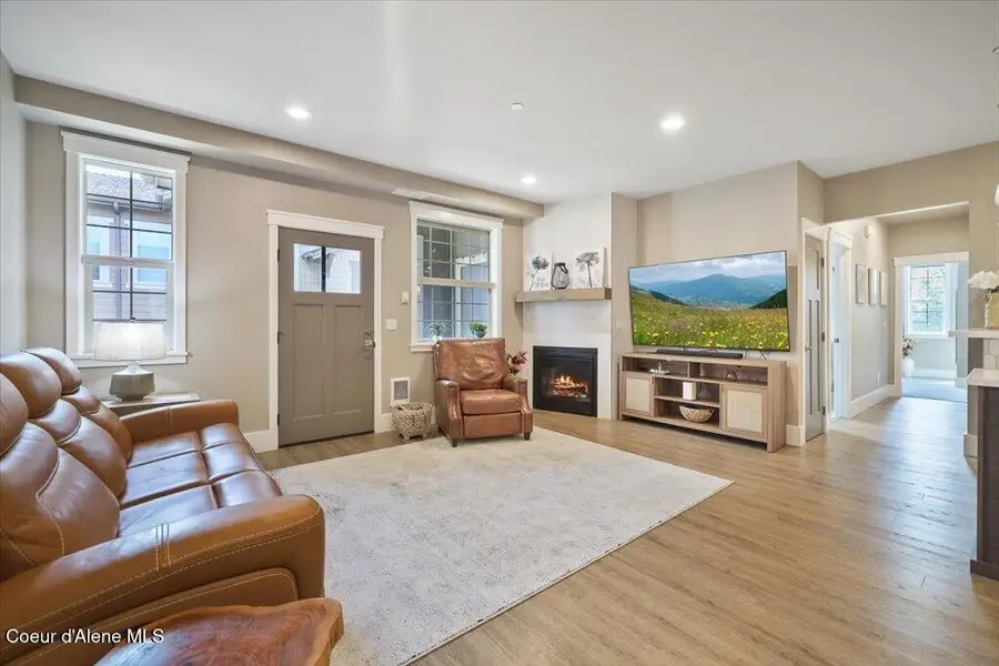 24481 E Pinnacle Ct #Unit D, Liberty Lake, WA 99019 - #3
