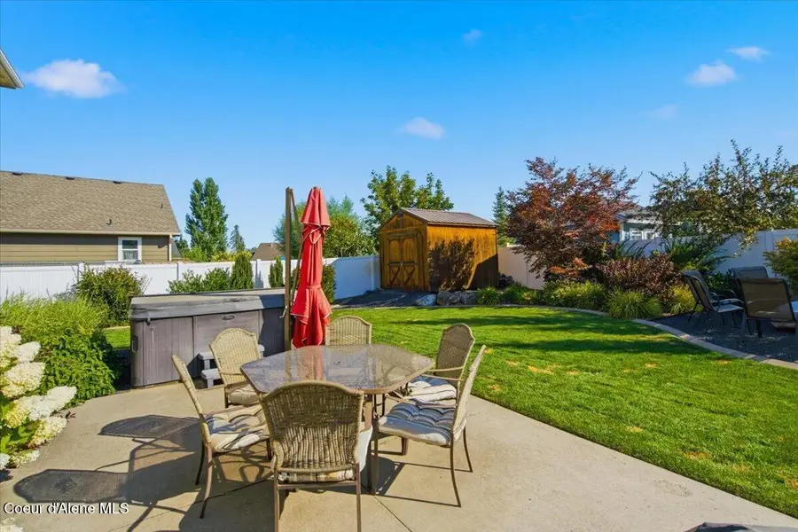 6986 N Cornwall ST, Coeur Dalene, ID 83815 - #2
