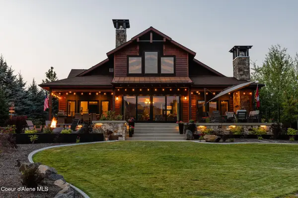 639 Ames Way, Dover, ID 83825