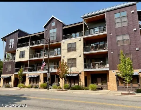 834 Mc Kinley Ave W #204, Kellogg, ID 83837