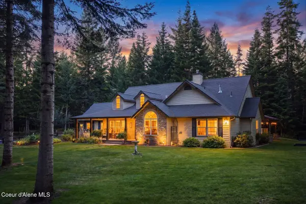 24136 N McKenzie DR, Rathdrum, ID 83858