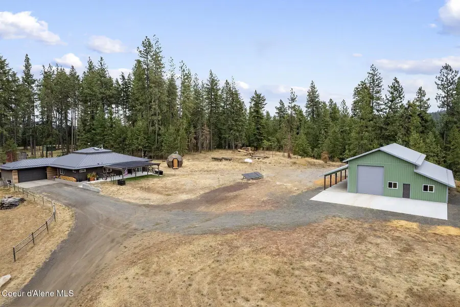5215 W Cougar Estates Rd, Coeur Dalene, ID 83814 - #3