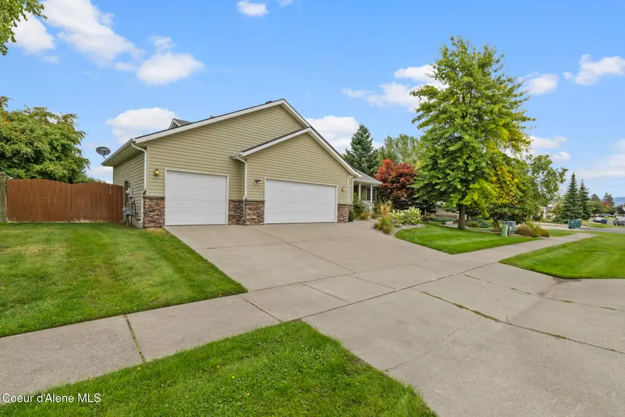 9015 N Torrey LN, Hayden, ID 83835 - #3