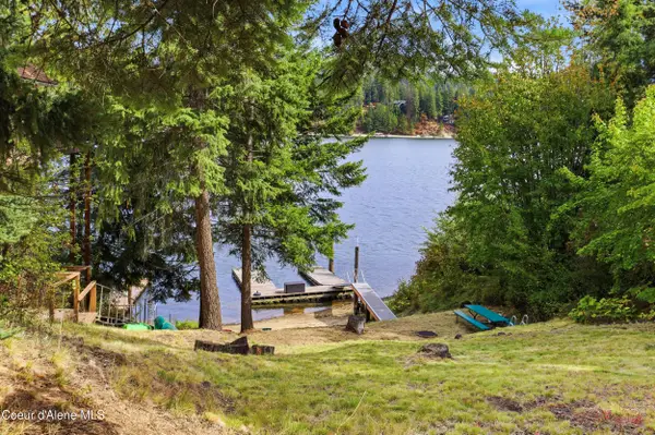 15282 N Shenandoah DR, Hayden, ID 83835