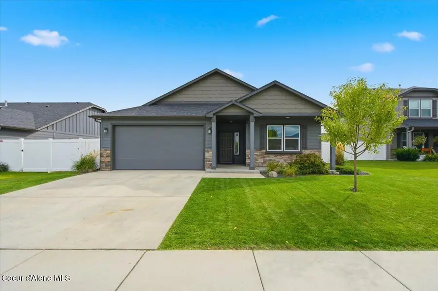 6620 W Irish Cir, Rathdrum, ID 83858 - #3