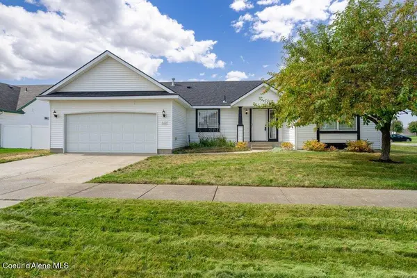 8120 N Ainsworth DR, Hayden, ID 83835