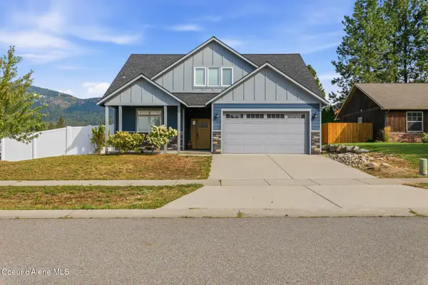 7785 W Meadow Lark LN, Rathdrum, ID 83858