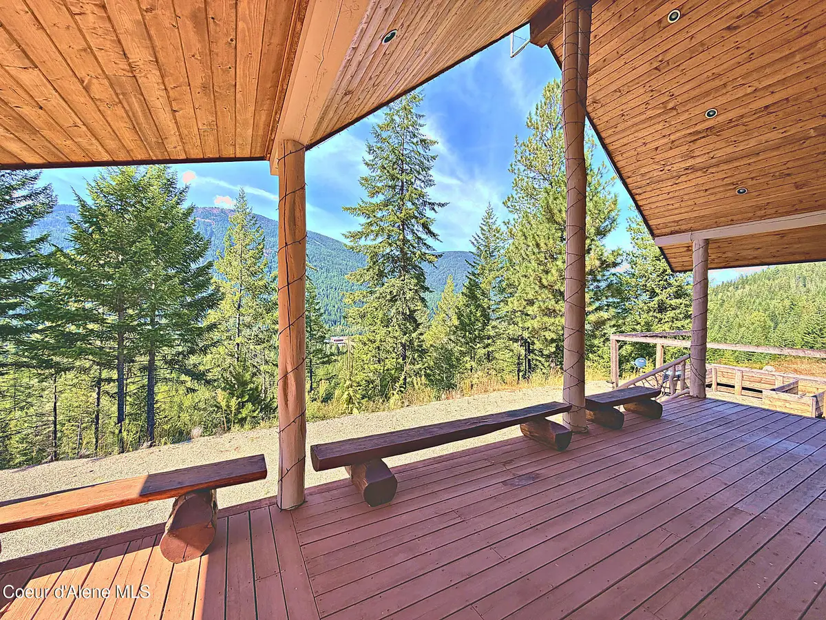 1077 Cricket Crossing RD, Bonners Ferry, ID 83805 - #1