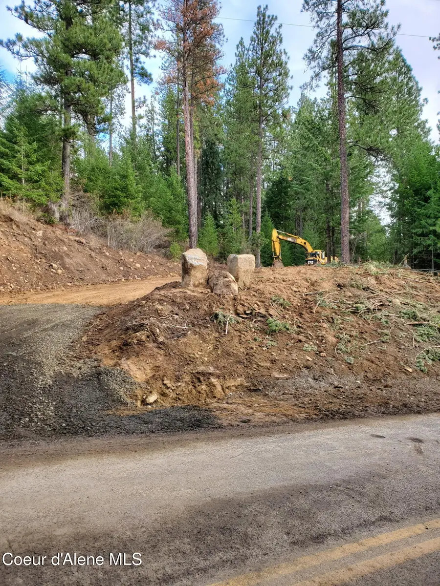 7500 W Meadowbrook Loop, Coeur D Alene, ID 83814 - #2