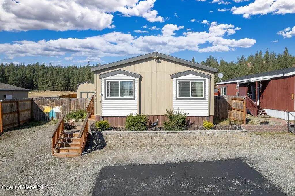 17310 W Santiago Cir, Hauser, ID 83854 - #1