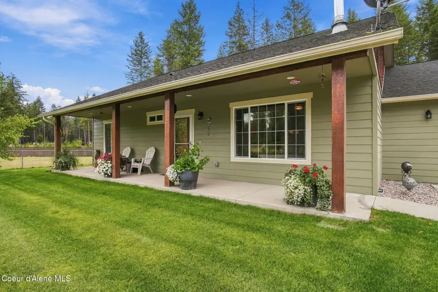 5364 W Golden AVE, Rathdrum, ID 83858 - #3
