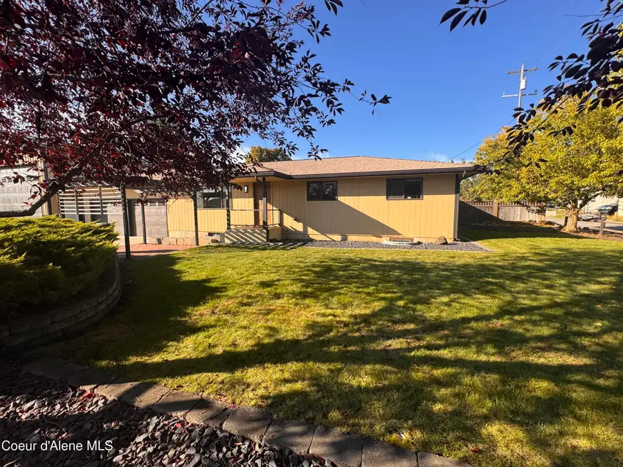 1621 E HAYCRAFT AVE, Coeur Dalene, ID 83815 - #2