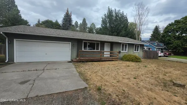 2017 W James Crowe DR, Hayden, ID 83835