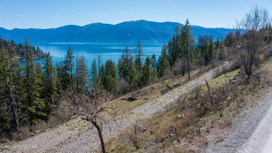 577 Midas Dr, Sagle, ID 83860 - #2