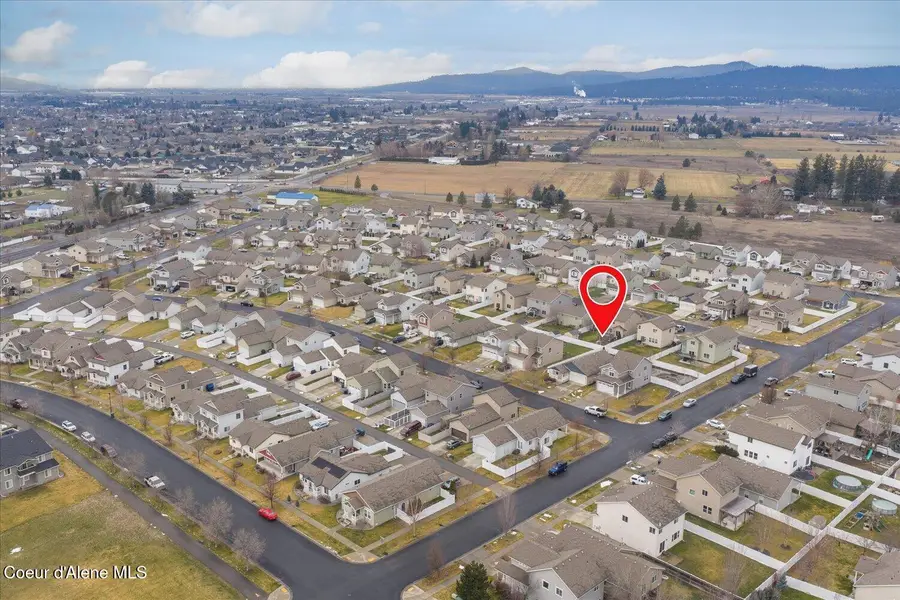 8263 N Woodworth ST, Post Falls, ID 83854 - Image #3