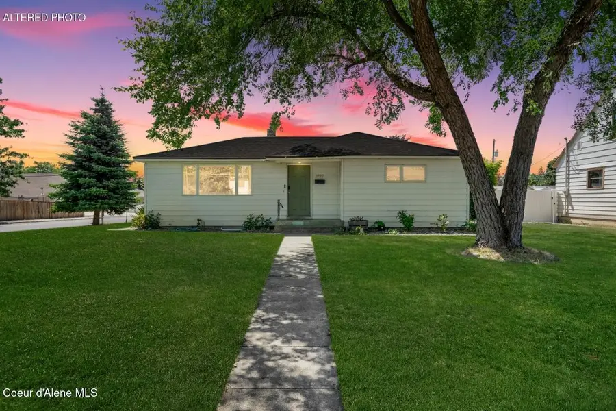 2803 W Sanson Ave, Spokane, WA 99205 - #2