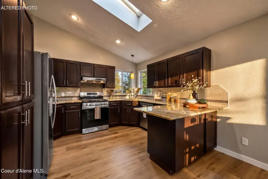 821 W Cheyenne AVE, Hayden, ID 83835 - #2