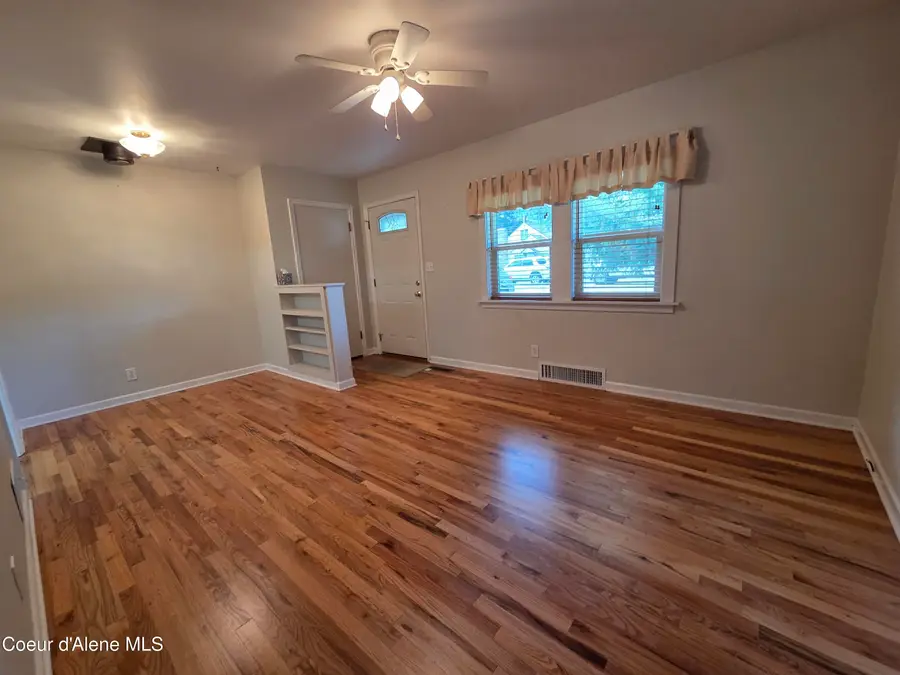 213 S Fifth ST, Osburn, ID 83849 - #3