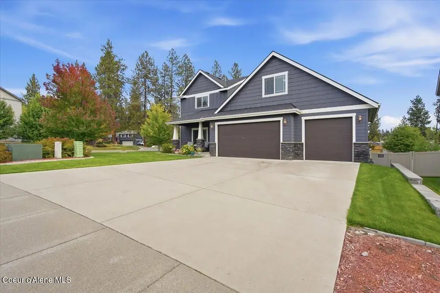 3136 N Belmont RD, Coeur Dalene, ID 83815 - #2