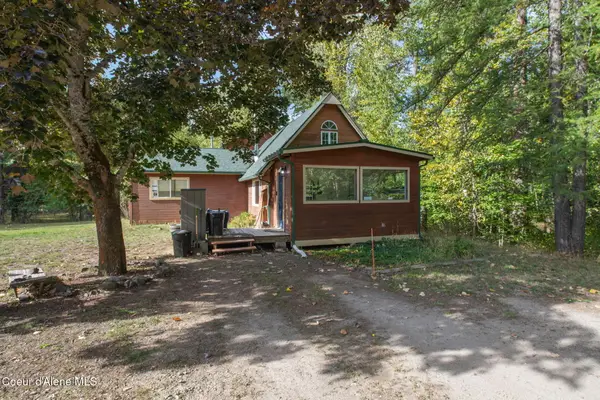3596 Upper Pack River RD, Sandpoint, ID 83864
