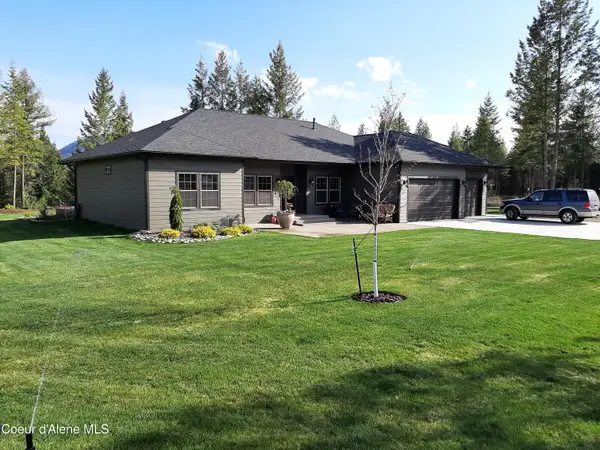 49 Miley CT, Moyie Springs, ID 83845