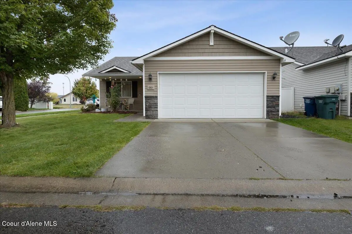 1301 N Brookhaven Ln, Post Falls, ID 83854 - #1