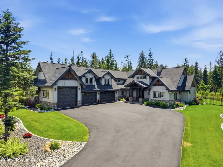 2117 E Amulet Cir, Rathdrum, ID 83858 - #2