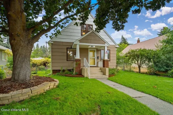 1724 W Cleveland Ave, Spokane, WA 99205