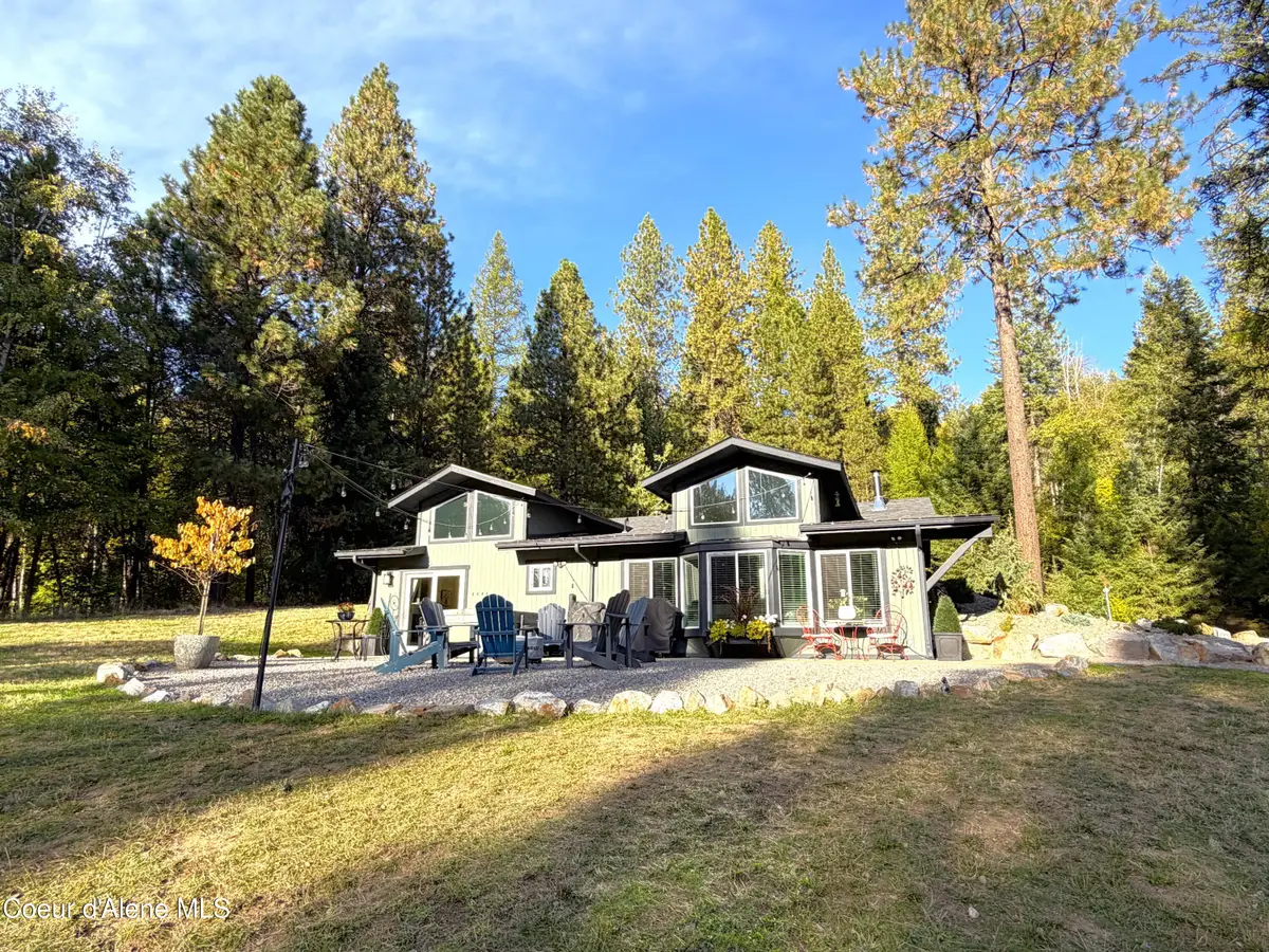 594 Upper Rocky Rd, Sagle, ID 83860 - #1
