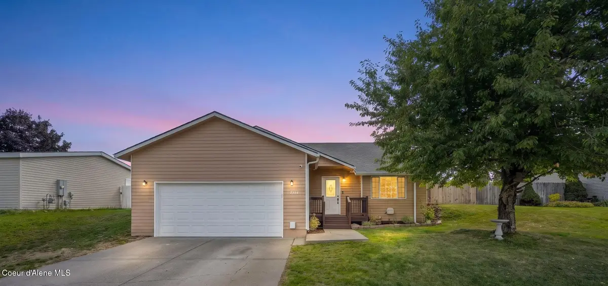 7412 W Meadow Lark LN, Rathdrum, ID 83858 - #1