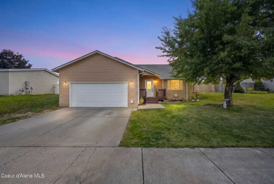 7412 W Meadow Lark LN, Rathdrum, ID 83858 - #2