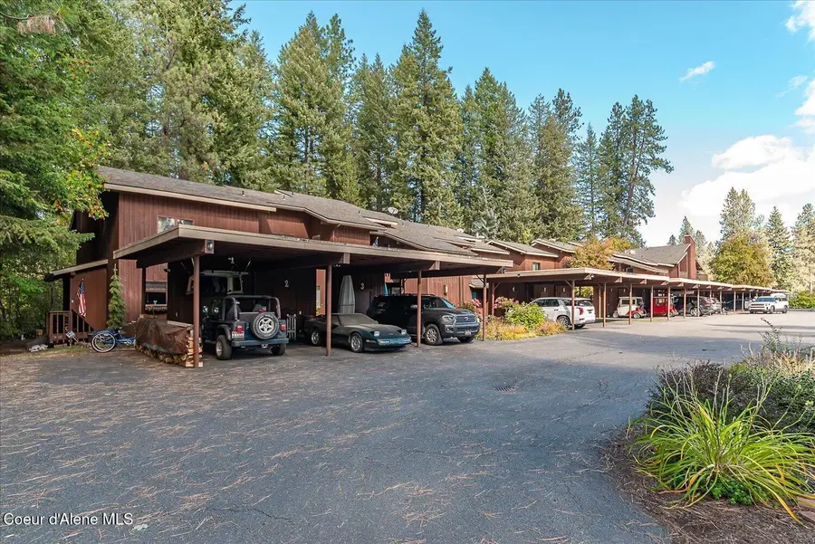 5305 W Fairway LN #UNIT 4, Rathdrum, ID 83858 - #3