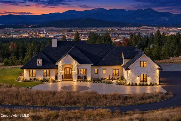 15886 W Carmel Way, Post Falls, ID 83854