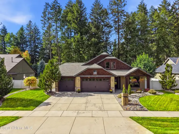 11763 N Rocking R RD, Hayden, ID 83835