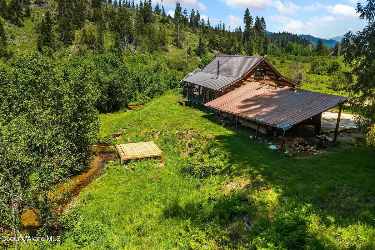 2502 Greenhood Rd, Priest River, ID 83856 - #1