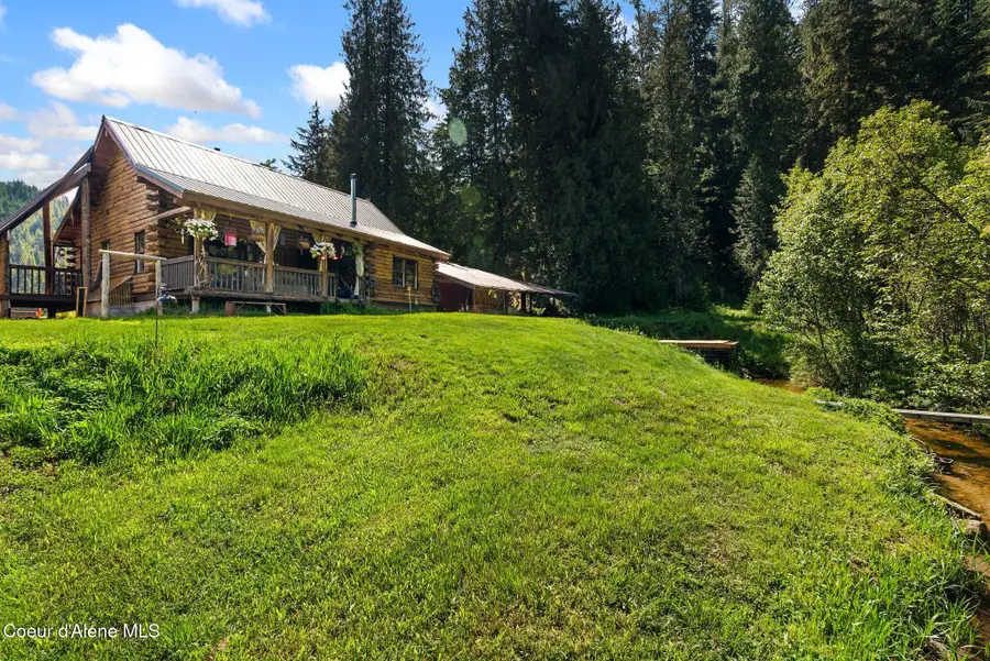 2502 Greenhood Rd, Priest River, ID 83856 - #3
