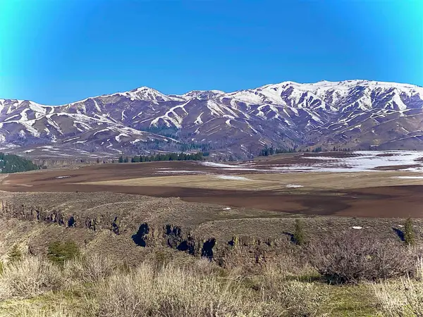 TBD Lakeside Circle Lot 1 Blk 2, Mountain Home, ID 83647