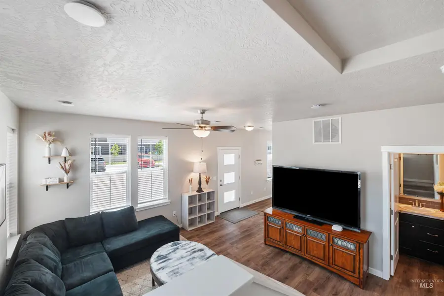 10711 W W Brownstone Ln, Boise, ID 83709 - #3